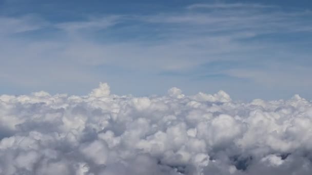 Timelapse Wolken Boven Klein Stadje Met Blauwe Lucht Achtergrond — Stockvideo