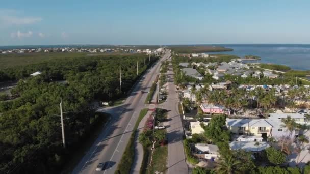 Cayos Florida Islamorada Vuelo Aéreo Hacia Atrás Sobre Carretera Ultramar — Vídeo de stock