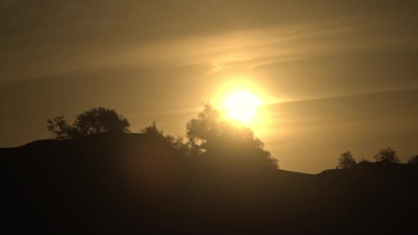 Άποψη Του Ηλιοβασιλέματος Στη Σαχάρα — Αρχείο Βίντεο