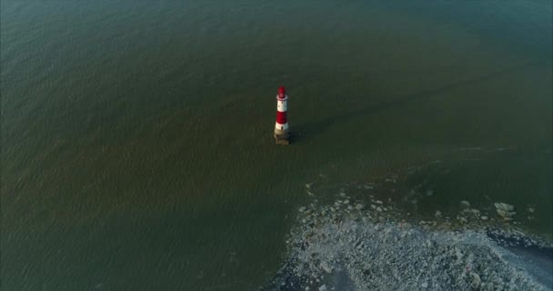Luchtfoto Van Beachy Head Lightouse Kliffen — Stockvideo