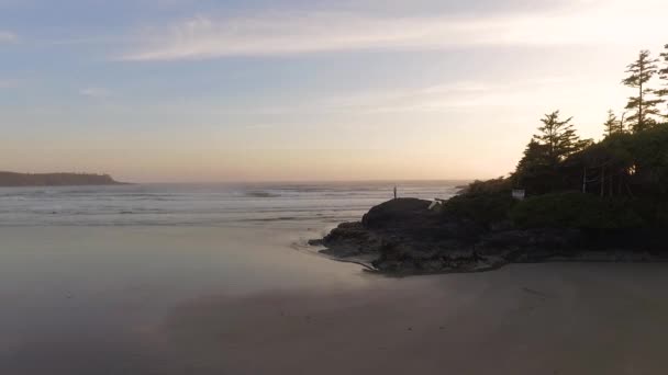 Schüsse Strand Von Vancouver Island — Stockvideo