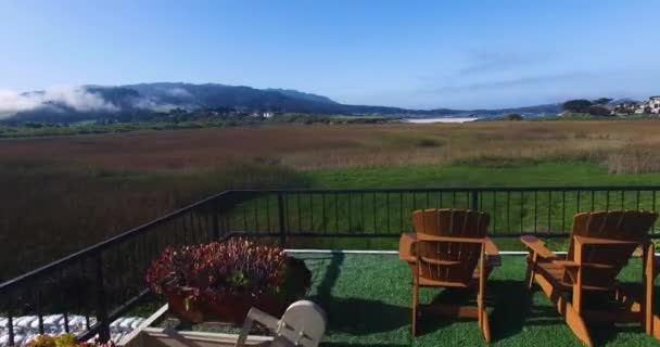 Une Terrasse Avec Une Belle Vue Début Plan Bel Estuaire — Video