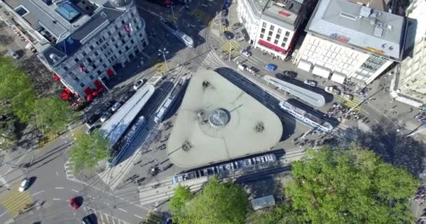 Drone Shot Slowly Flying Away Bellevue Place Zurich Reveal City — Stock Video