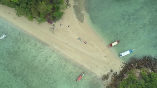 Beatifull Pequeñas Islas Conectadas Con Una Playa Arena Fina Llamada — Vídeos de Stock