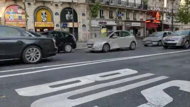 Calles París Cerca Saint Michel Fontaine Time Lapse — Vídeos de Stock