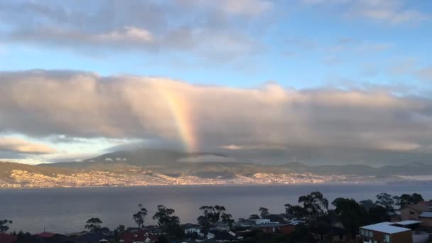 Trevlig Tid Förflutit Molnen Rullar Över Hobart Stad — Stockvideo
