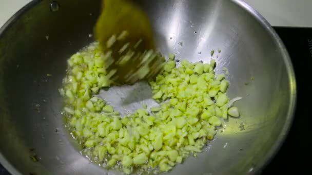 Stir Fry Garlic Base — Stock Video