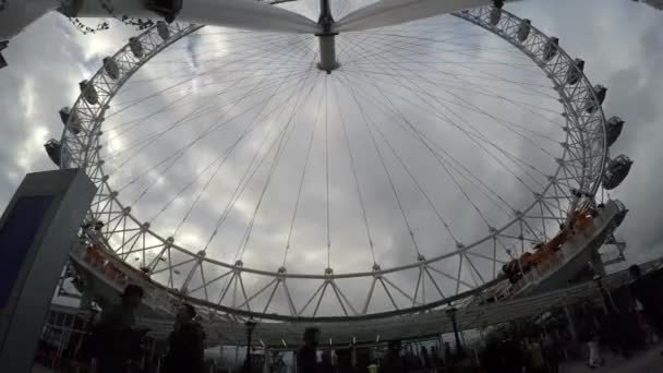 London Eye Från Nära Håll Timelapse — Stockvideo