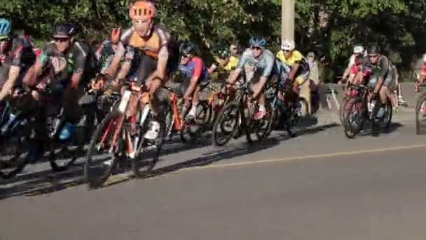 Tour Delta Roczny Konkurencyjny Wyścig Rowerów Drogowych Ladner Udziałem Setek — Wideo stockowe