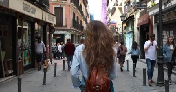 Young Woman Walking Madrid — Stock Video