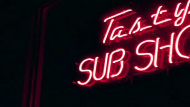 Leckeres Sub Shop Neon Sign — Stockvideo