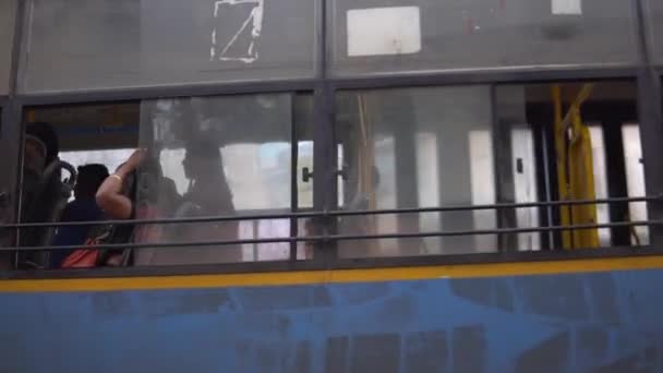 印度蓝色巴士景观 — 图库视频影像