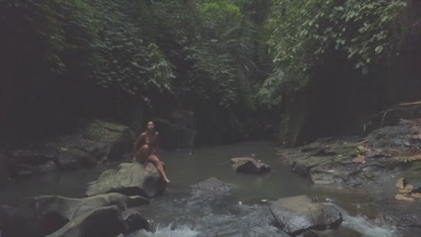 Aerial Beautiful Girl Bikini Hiking River Bali Indonesia Jungle — Video Stock