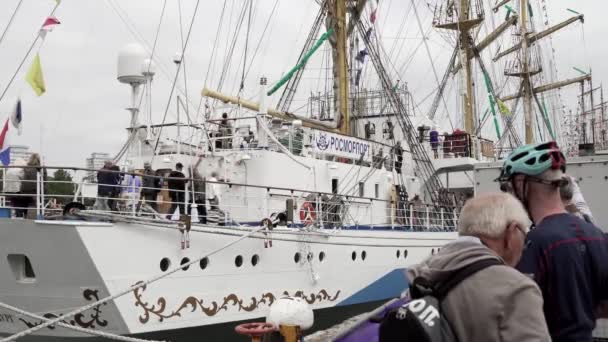 Ψηλό Πλοίο Εκδήλωση Στο Sunderland Ηνωμένο Βασίλειο Πλοία Που Έρχονται — Αρχείο Βίντεο