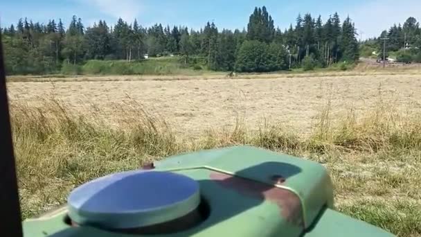 Traktor Vinutí Pole Pomalé Přiblížení — Stock video