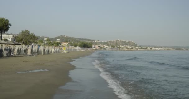 Hundeauslauf Strand Von Agia Marina Kreta — Stockvideo