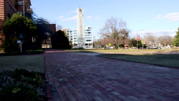 Universidad Estatal Carolina Del Norte Campanario Timelapse Invierno — Vídeos de Stock