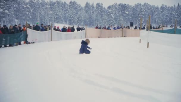 Reno Corriendo Nieve Multitud Turistas Encantados Acuden Tradición Sami Única — Vídeos de Stock