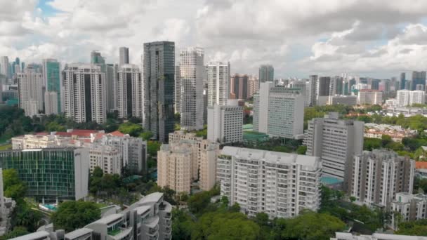 Vedere Aeriană Peisajului Orașului Singapore Zburând Încet — Videoclip de stoc