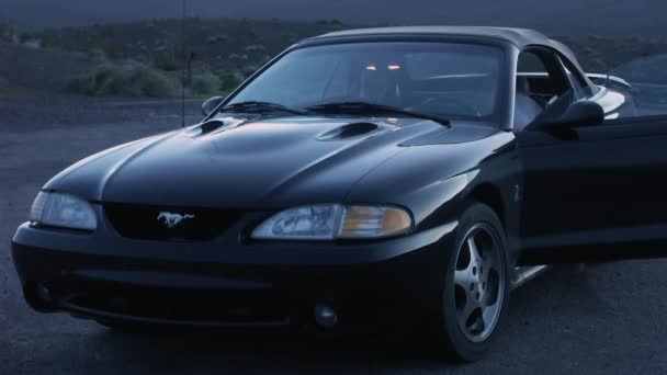 Zeitraffer Des Mustang Cabrio — Stockvideo