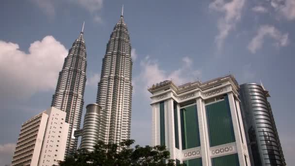 Včas Budovy Bsn Petronas Twin Towers Kuala Lumpur Malajsie — Stock video