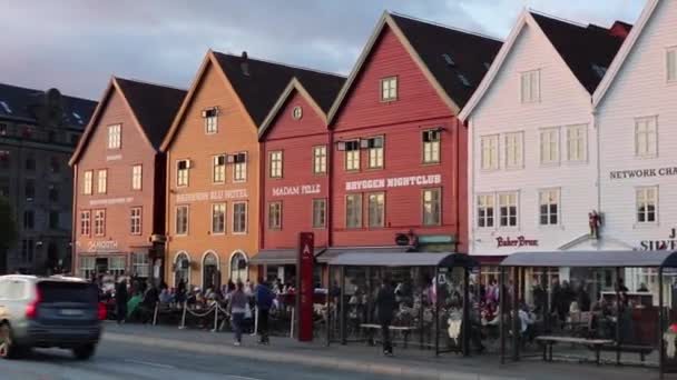 Bryggen Bergen Norge Unescos Röda Hus — Stockvideo