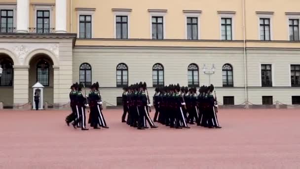 Wachablösung Osloer Palast Norwegen Zeremonie — Stockvideo