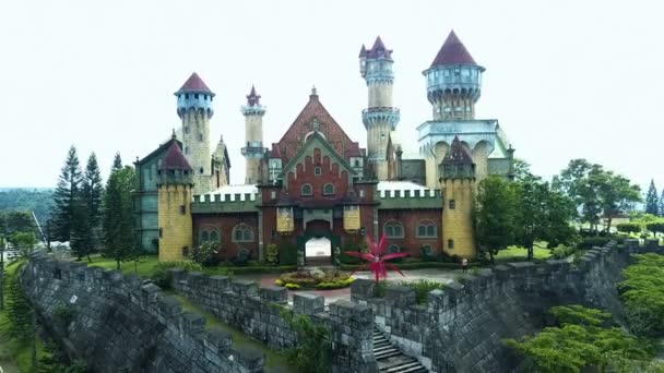 Fantasy World Заброшенный Парк Аттракционов Лемери Батангас Филиппины — стоковое видео