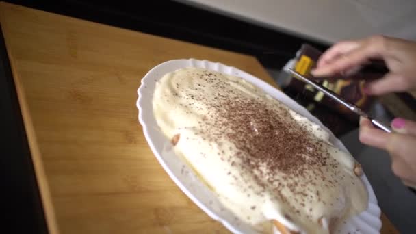 Göra Italiensk Tiramisu Öken — Stockvideo