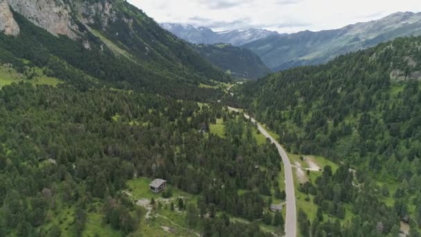 Letecký Pohled Jižní Stranu Průsmyku Lukmanier Švýcarských Alpách — Stock video