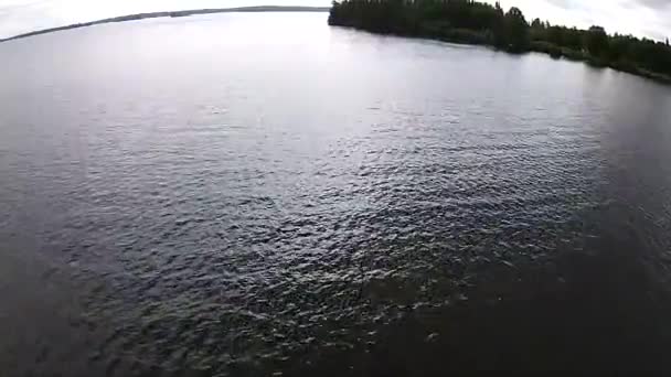 Drone Voando Baixo Sobre Lago Manitoba Canadá Rio Winnipeg Perto — Vídeo de Stock