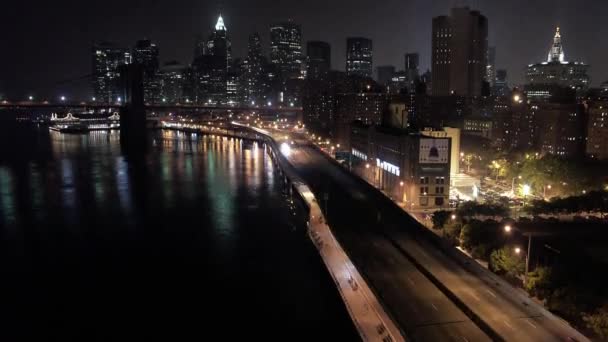 Zeitraffer Neigung Der Manhattan Island Nachthimmel Vom Fdr East River — Stockvideo