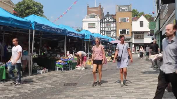 Praça Central Mercado Kingston Thames Surrey Inglaterra Kingston Thames Surrey — Vídeo de Stock