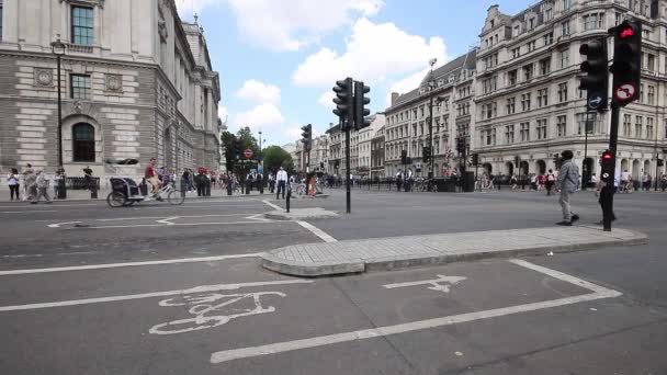 Whitehall Parliament Square Samma Dag Som President Trump Besöker London — Stockvideo