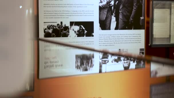Documentos Históricos Documentos Fotos Cartas Madiba Anc Detallando Lucha Por — Vídeos de Stock