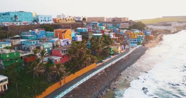 Porto Riko Nun Kıyıları Uçuyor — Stok video