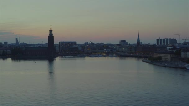 Стокгольмская Ратуша Набережной Закате — стоковое видео