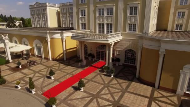 Windsor Palace Hotel Con Tappeto Rosso All Ingresso Gli Ospiti — Video Stock