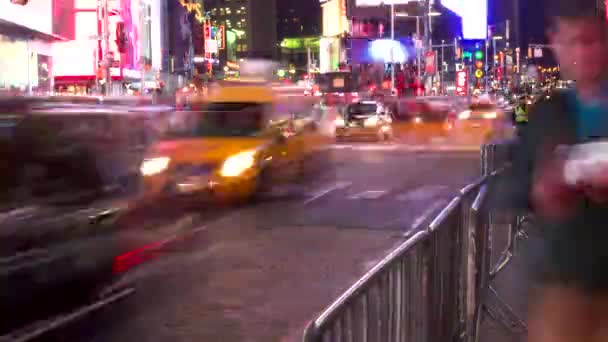 Time Lapse Cars Och Taxi Körning Genom Times Square New — Stockvideo