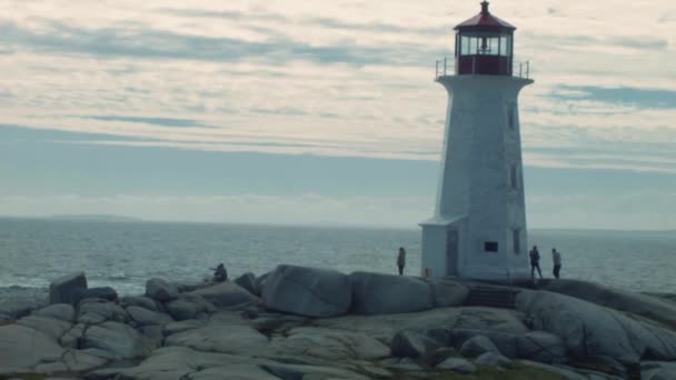 海を見渡す灯台 — ストック動画