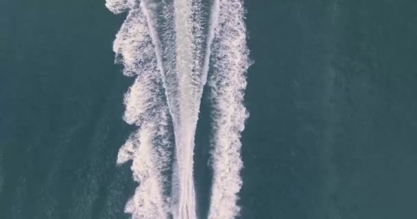 Overhead View Ocean Sound While Two Boats Pass Creating Long — Stock Video