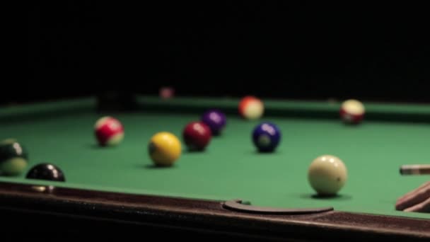 Playing Pool Bar — Stock Video