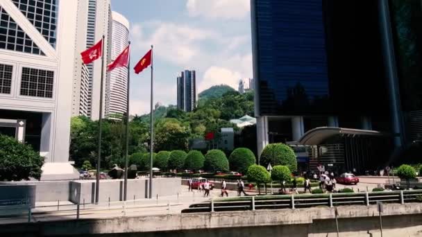 香港でのCbdでのHkgとChnフラグの飛行 — ストック動画