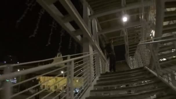 Extreme Parkour Freerunning — Video