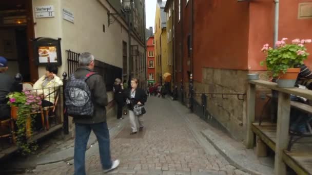 Caminhando Pela Cidade Velha Cênica Estocolmo Com Steadicam — Vídeo de Stock