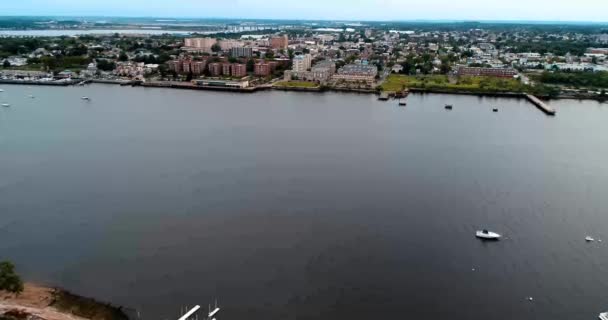 Dji Drone Filmación Rodada Staten Island Nueva York Sobre Agua — Vídeos de Stock