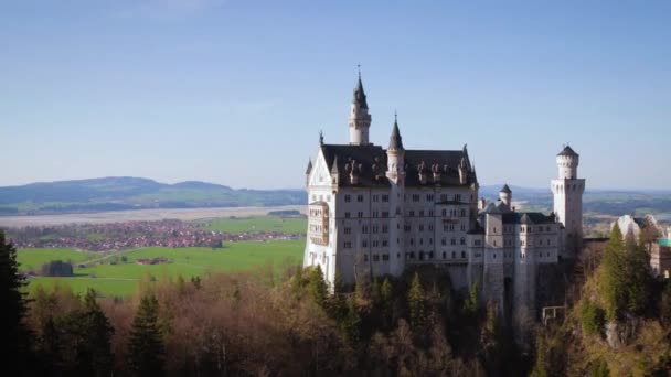Κάστρο Neuschwanstein Στη Γερμανία Disney Κάστρο Στο Μαύρο Forrest — Αρχείο Βίντεο