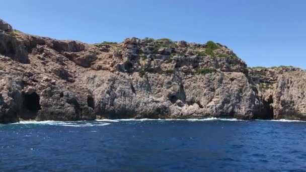 Wycieczka Łodzią Wzdłuż Wybrzeża Palma Mallorca Słoneczny Letni Dzień — Wideo stockowe