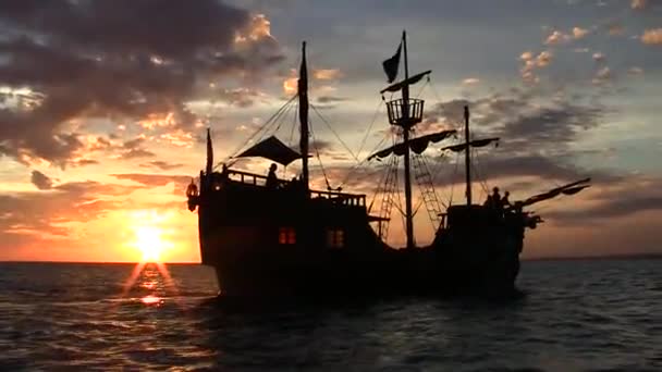 Корабль Христофора Колумба Карибском Море — стоковое видео