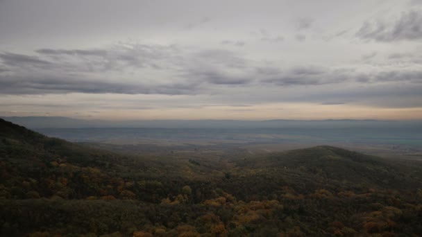 Hoge Berg Ochtend Tijd Prachtig Natuurlijk Landschap — Stockvideo